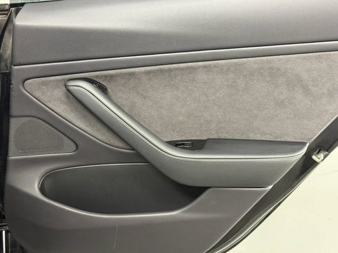 Used 2019 Tesla Model 3 Standard Range Plus RWD image 32