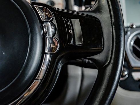 Used 2016 Rolls-Royce Wraith image 15