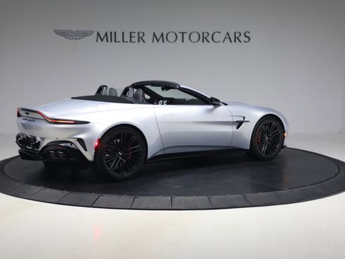New 2026 Aston Martin V8 Vantage Roadster RWD image 8