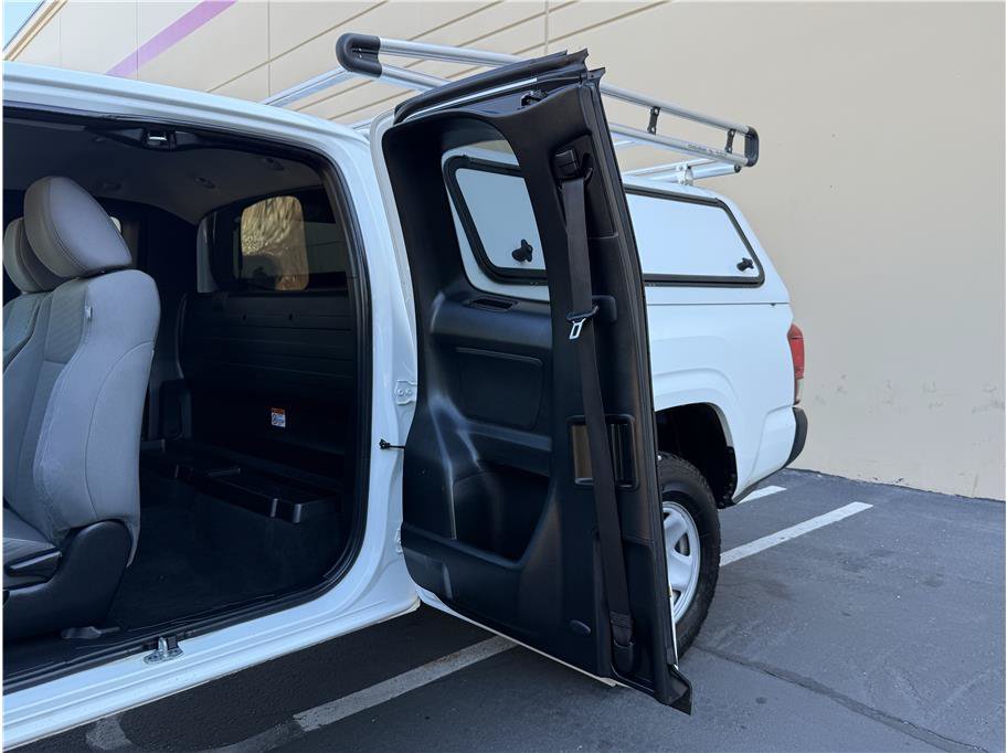 Used 2022 Toyota Tacoma SR RWD image 24