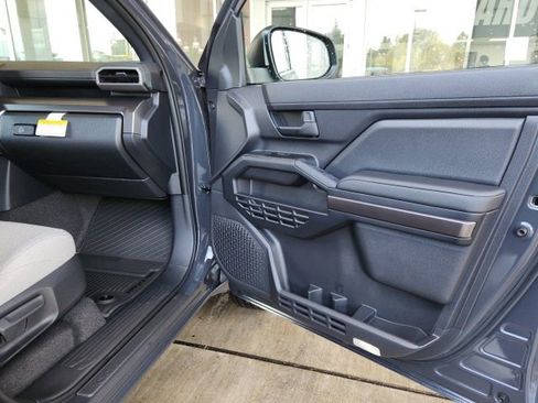 New 2026 Toyota 4Runner SR5 image 30