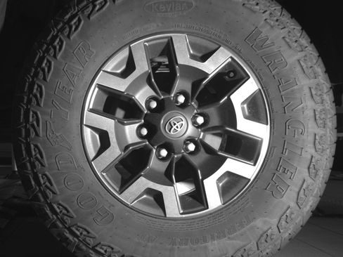 Used 2023 Toyota Tacoma TRD Off-Road AWD/4WD image 13