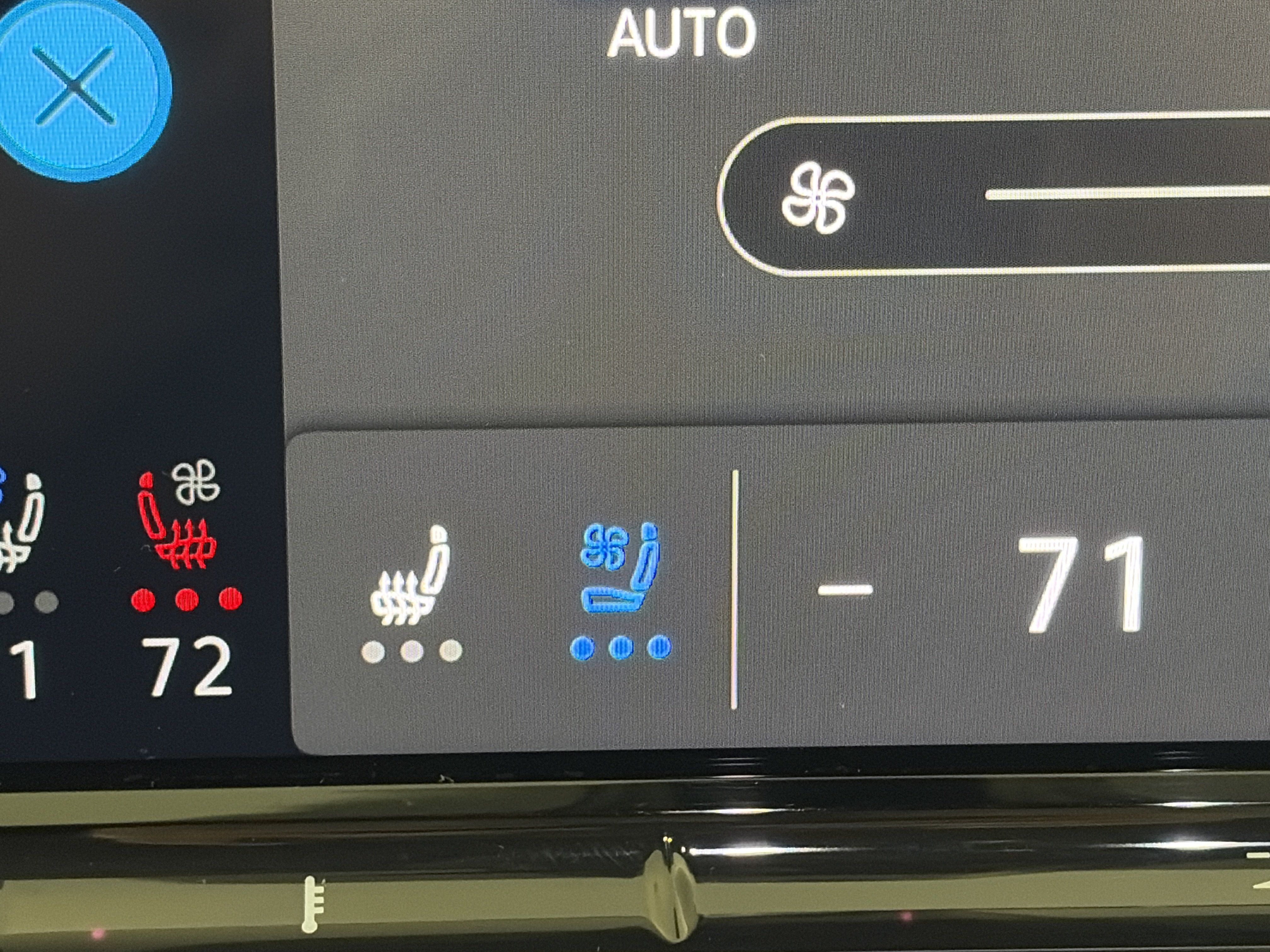 Used 2024 Volkswagen Atlas SE AWD/4WD image 23