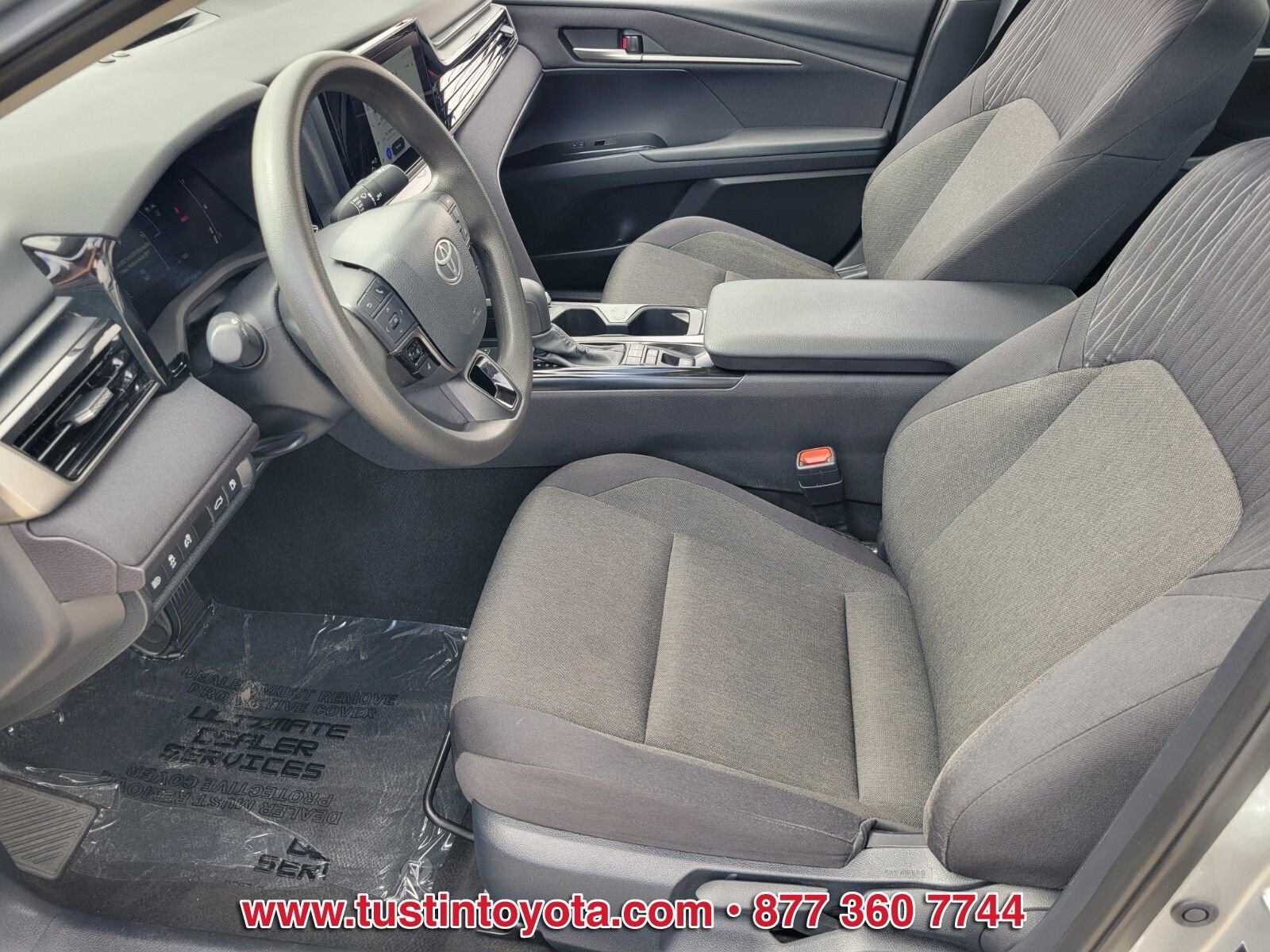 Certified 2025 Toyota Camry LE FWD image 10