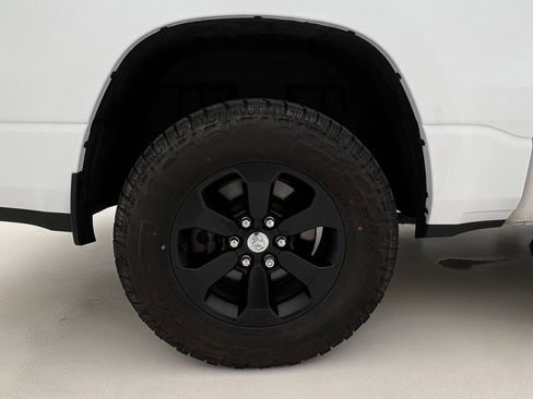 Used 2020 RAM 1500 Sport w/ Level 2 Equipment Goup w/2_L image 29