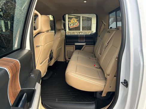 Used 2017 Ford F150 Lariat image 20