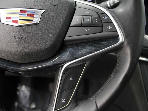 Certified 2022 Cadillac XT5 Premium Luxury w/ LPO, Floor Liner Package image 22