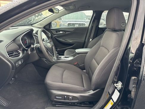 Used 2023 Chevrolet Malibu LT image 14