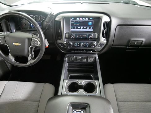 Used 2018 Chevrolet Silverado 1500 LT w/ All Star Edition image 10