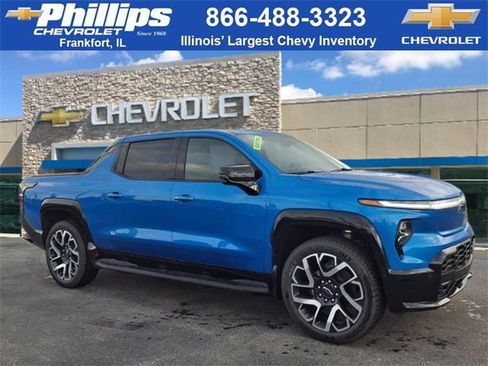 New 2025 Chevrolet Silverado EV RST image 2