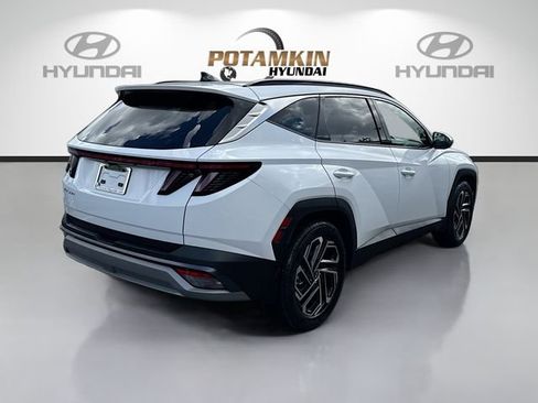 Certified 2026 Hyundai Tucson Limited FWD image 5