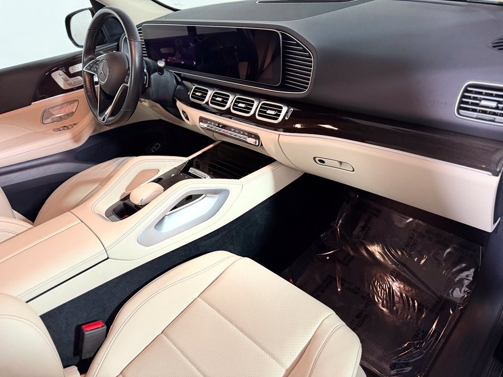 Used 2025 Mercedes-Benz GLE 350 4MATIC image 26