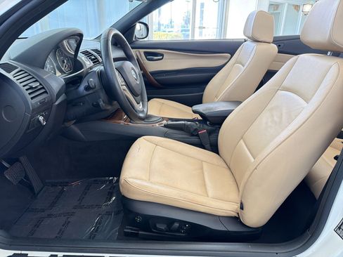 Used 2013 BMW 128i Convertible RWD image 5