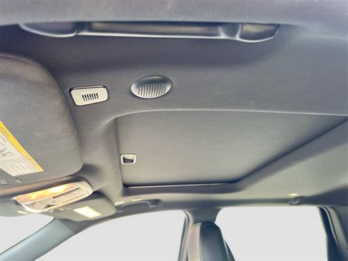 Used 2022 Jeep Grand Cherokee Laredo X image 20