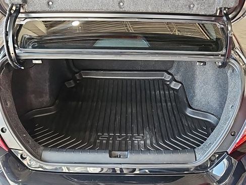 Used 2020 Honda Civic EX-L image 19