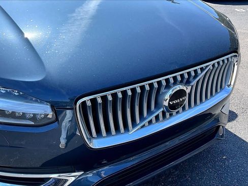 Used 2023 Volvo XC90 B5 Plus w/ Protection Package Premier image 30