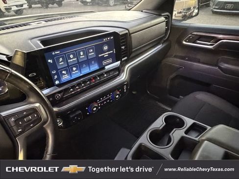 Used 2025 Chevrolet Silverado 1500 LT w/ Safety Package AWD/4WD image 18