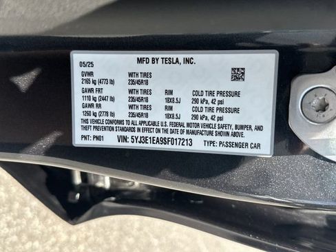 Used 2025 Tesla Model 3 Long Range RWD image 31
