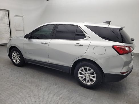 Used 2019 Chevrolet Equinox LT FWD image 3