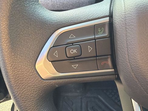 Used 2025 Jeep Compass Sport AWD/4WD image 12