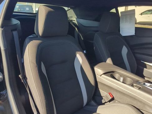 Used 2022 Chevrolet Camaro LT w/ Technology Package image 13