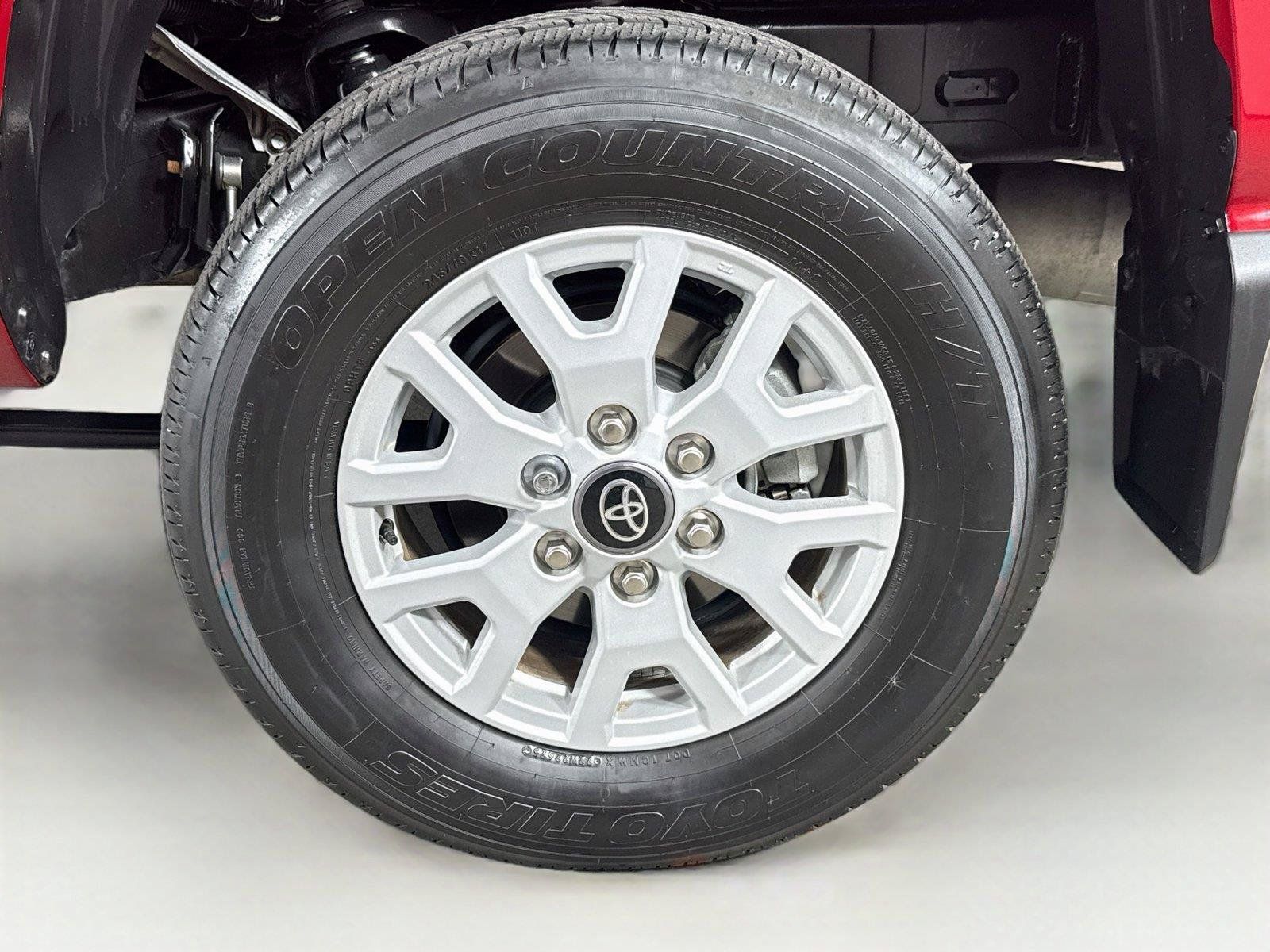 Used 2026 Toyota Tacoma SR5 RWD image 35