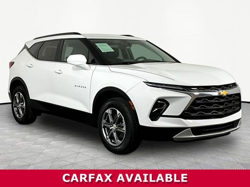 Used 2024 Chevrolet Blazer LT w/ Convenience Package FWD image 3