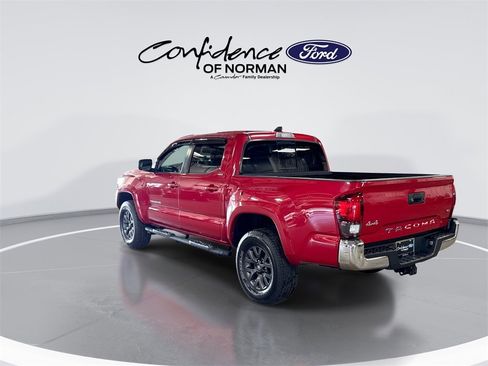 Used 2021 Toyota Tacoma SR5 image 6