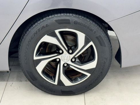 Used 2017 Honda Accord LX image 36