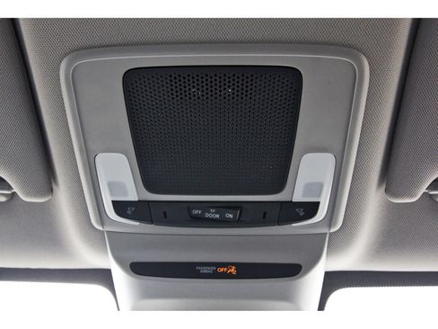 Used 2024 Honda HR-V LX image 25