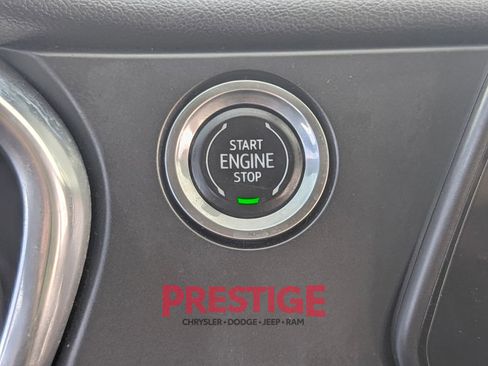 Used 2020 Chevrolet Blazer LT image 22