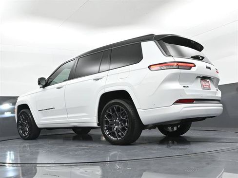 Used 2026 Jeep Grand Cherokee L Summit w/ Obsidian Package AWD/4WD image 35
