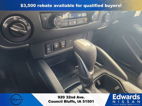 New 2026 Nissan Frontier SV w/ All-Weather Content Package AWD/4WD image 29