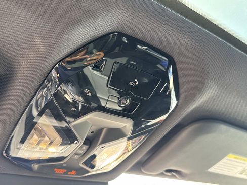 Used 2025 BMW X3 xDrive30i image 24