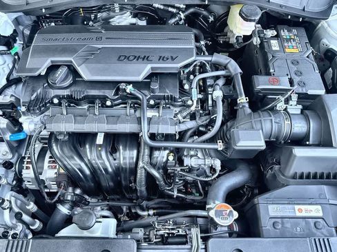 New 2027 Hyundai Kona SEL Sport FWD image 12