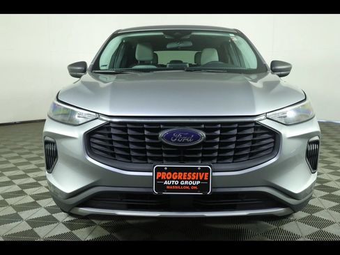 Used 2024 Ford Escape Active FWD image 9