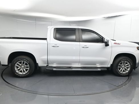 Used 2019 Chevrolet Silverado 1500 LT w/ All-Star Edition image 9