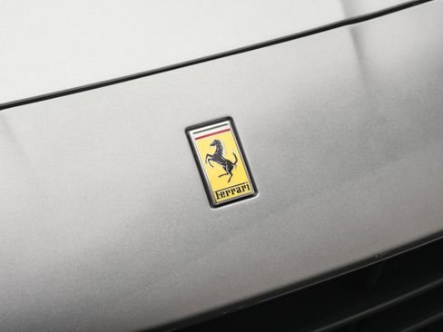 Used 2019 Ferrari Portofino image 29
