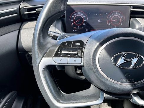 Used 2023 Hyundai Santa Cruz Limited w/ Winter Package image 19