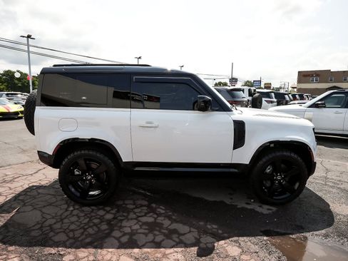 Used 2021 Land Rover Defender 90 X-Dynamic S AWD/4WD image 7