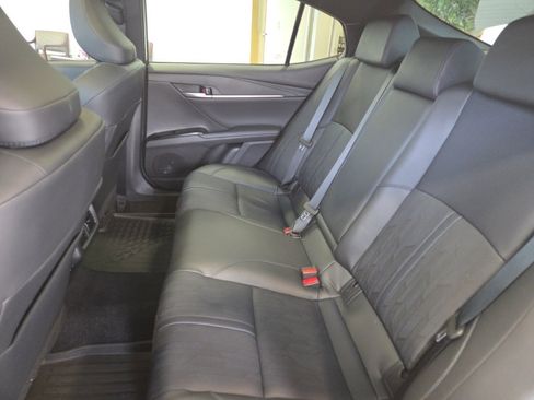 Used 2025 Toyota Camry XSE image 14