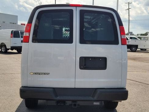 New 2025 Chevrolet Express 2500 w/ Driver Convenience Package image 4