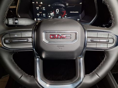 New 2026 GMC Canyon Elevation w/ Convenience Package RWD image 20