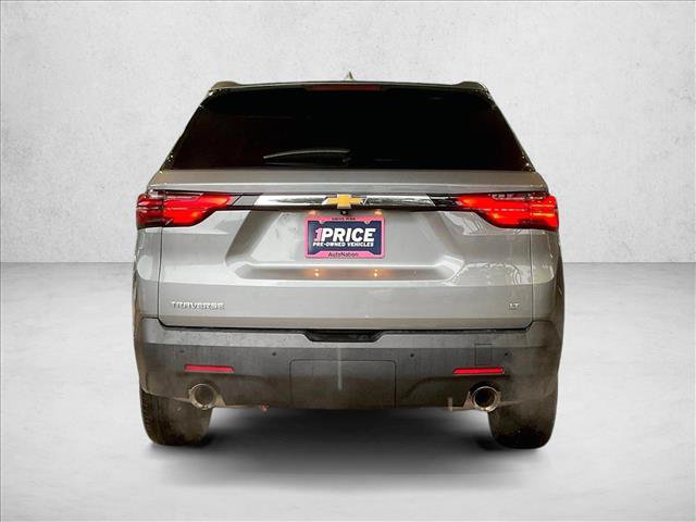 Used 2023 Chevrolet Traverse LT FWD image 4