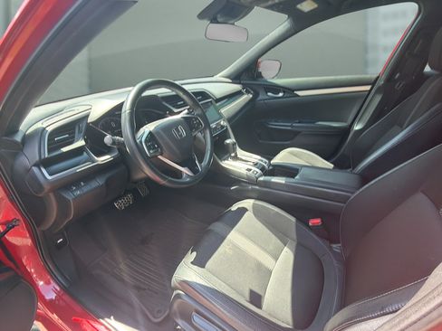 Used 2021 Honda Civic Sport image 9