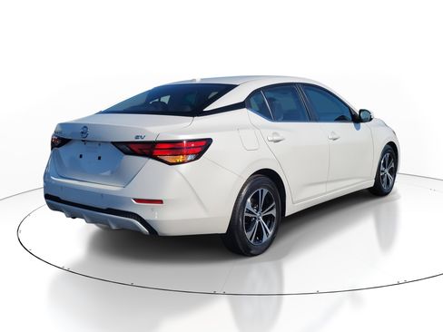 Certified 2022 Nissan Sentra SV w/ All-Weather Package image 4