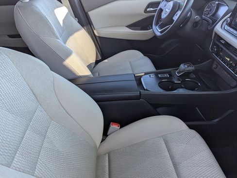 Certified 2024 Nissan Rogue SV image 12