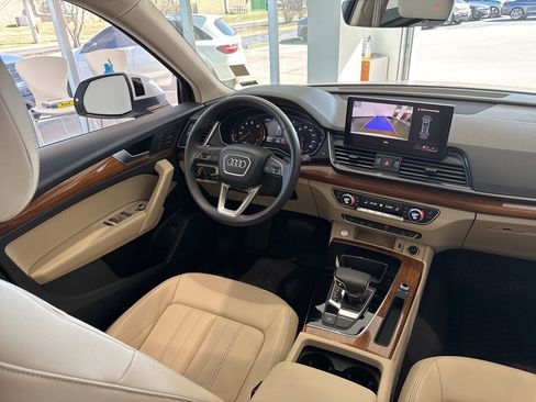 Used 2024 Audi Q5 2.0T Premium w/ Convenience Package image 46
