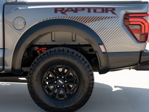 Used 2025 Ford F150 Raptor image 10