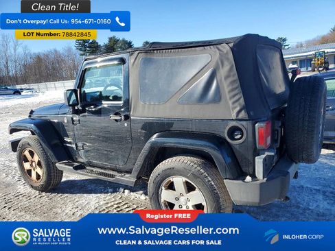 Used 2010 Jeep Wrangler Sahara image 3